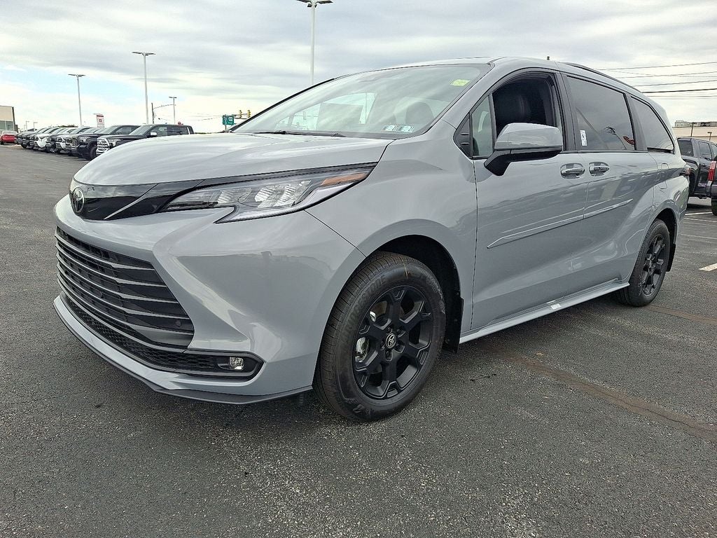 2026 Toyota Sienna Woodland Edition