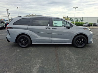 2026 Toyota Sienna Woodland Edition