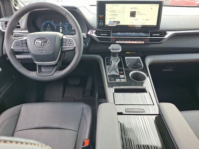 2026 Toyota Sienna Woodland Edition