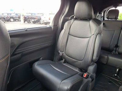 2026 Toyota Sienna Woodland Edition