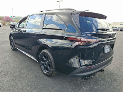 2026 Toyota Sienna Woodland Edition