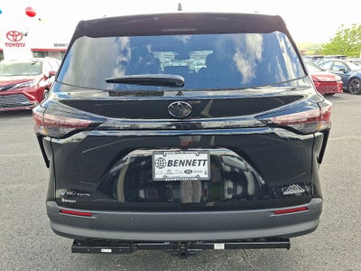 2026 Toyota Sienna Woodland Edition