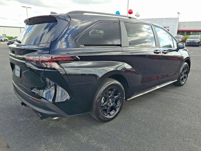 2026 Toyota Sienna Woodland Edition
