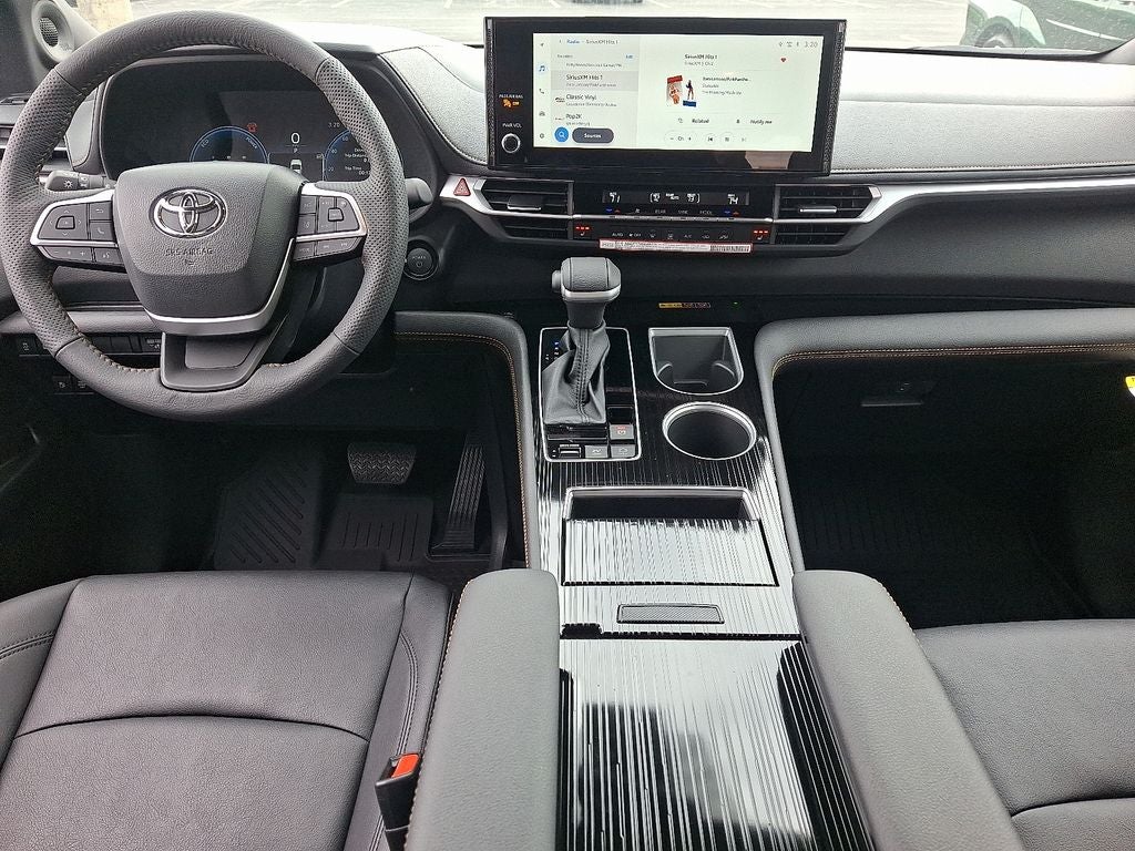 2026 Toyota Sienna Woodland Edition