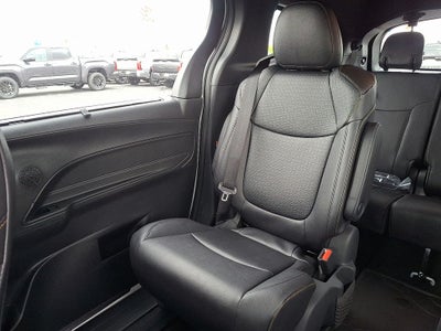 2026 Toyota Sienna Woodland Edition