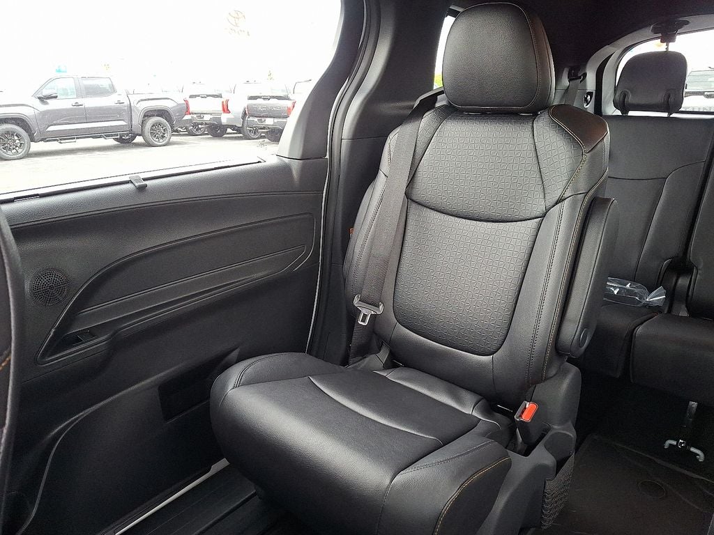 2026 Toyota Sienna Woodland Edition