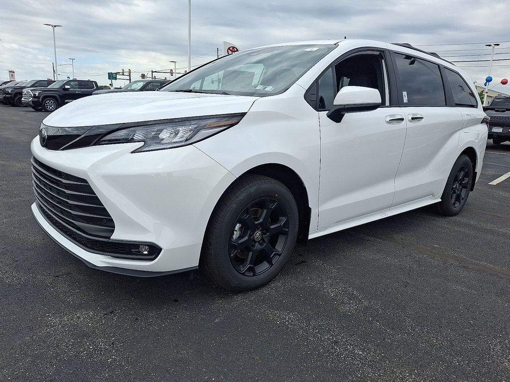 2026 Toyota Sienna Woodland Edition