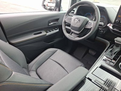 2026 Toyota Sienna Woodland Edition