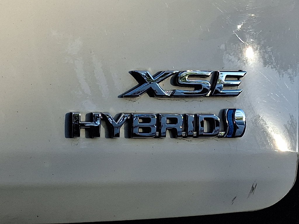 2021 Toyota Sienna XSE 7 Passenger