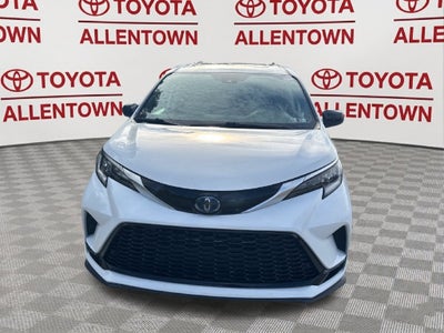 2021 Toyota Sienna XSE 7 Passenger