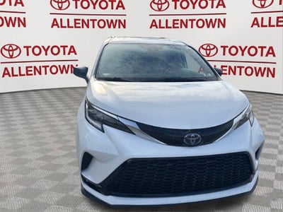 2021 Toyota Sienna XSE 7 Passenger