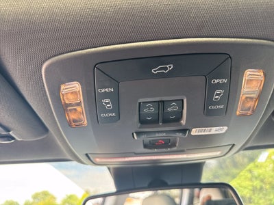 2021 Toyota Sienna XSE 7 Passenger