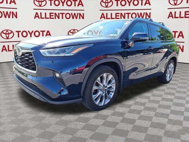 2022 Toyota Highlander Limited