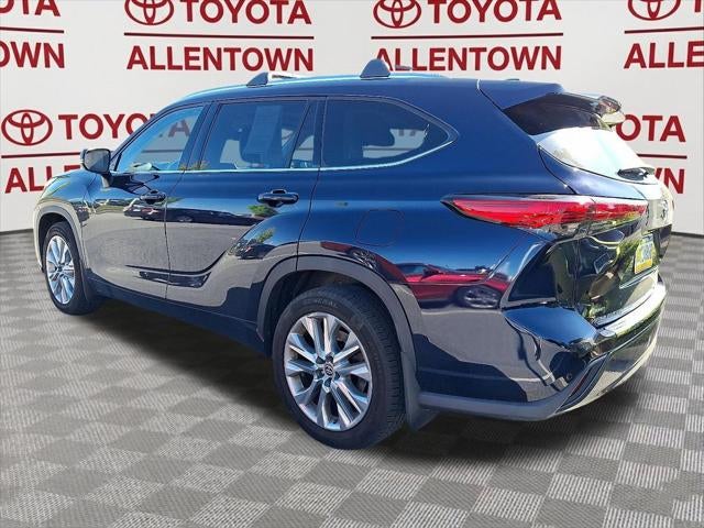 2022 Toyota Highlander Limited