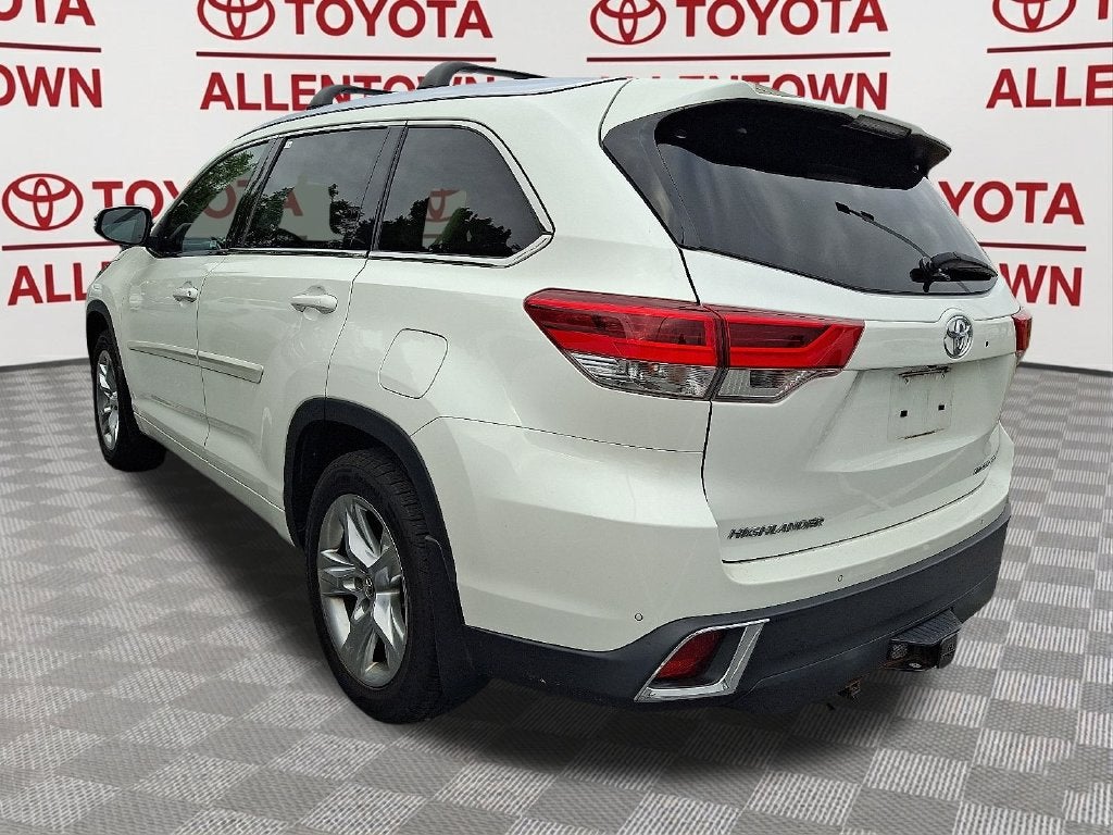 2018 Toyota Highlander Limited