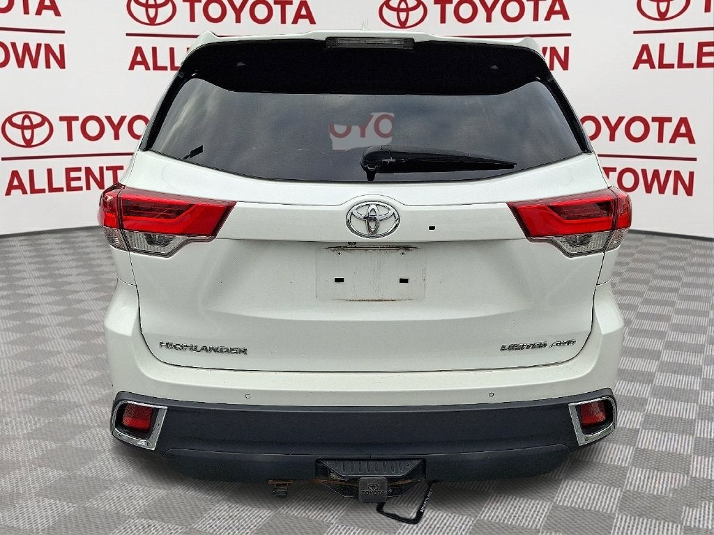 2018 Toyota Highlander Limited