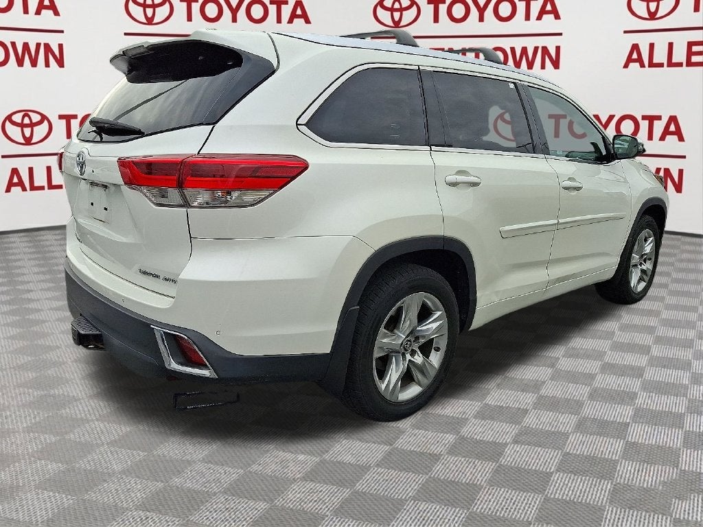 2018 Toyota Highlander Limited