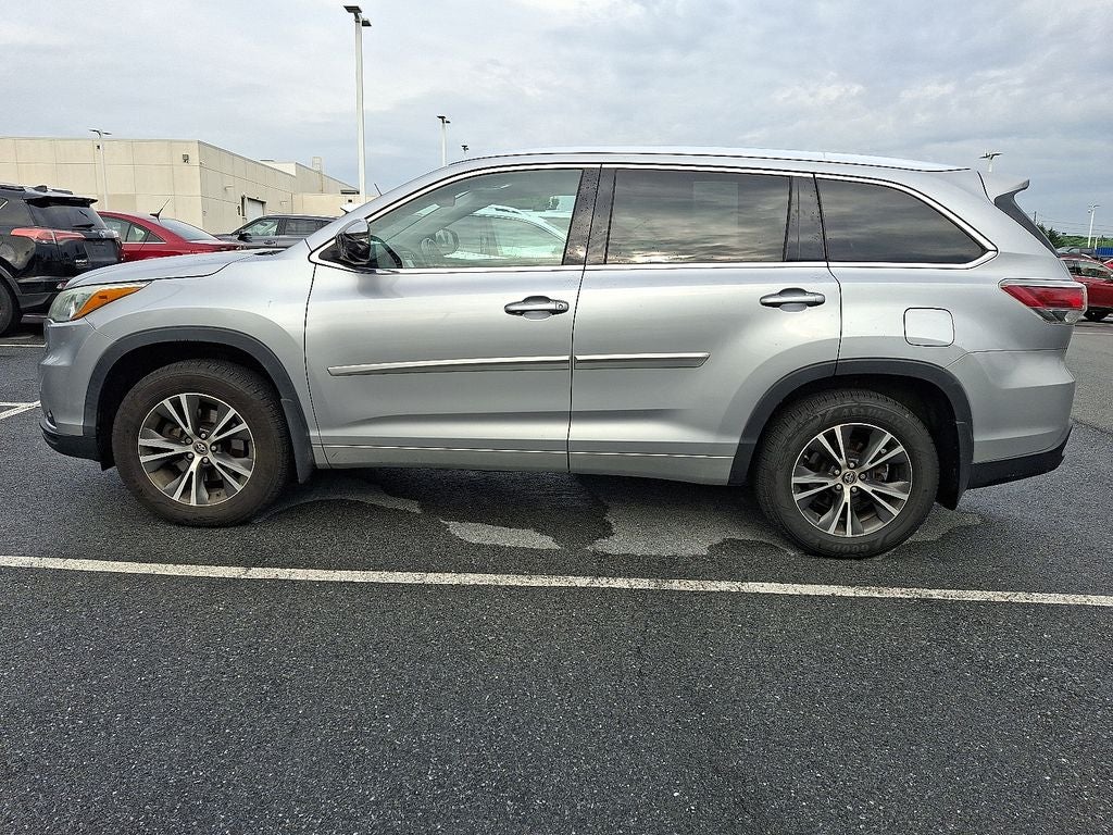 2016 Toyota Highlander XLE V6
