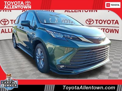 2025 Toyota Sienna XLE 7 Passenger