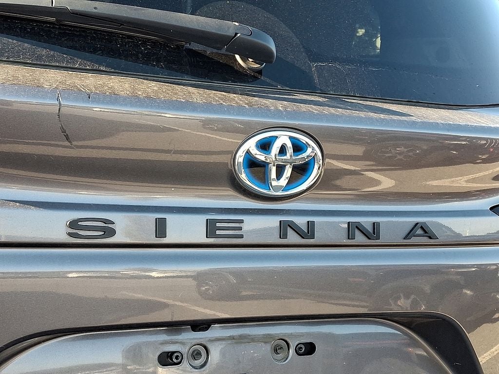 2024 Toyota Sienna XLE 7 Passenger