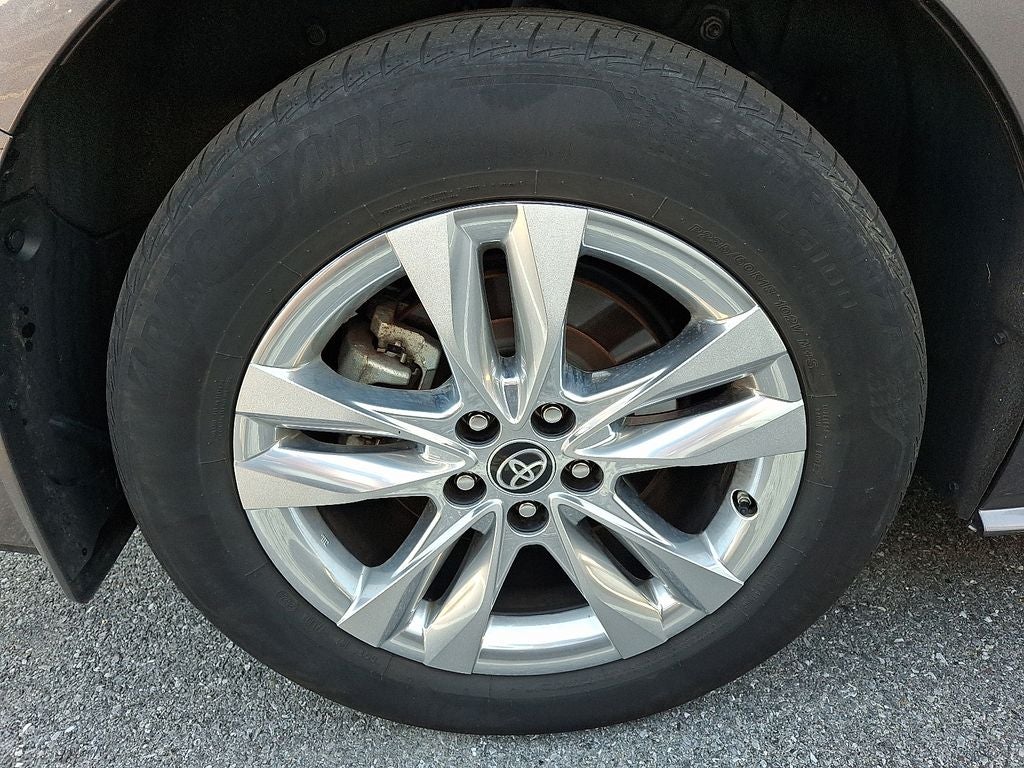 2024 Toyota Sienna XLE 7 Passenger
