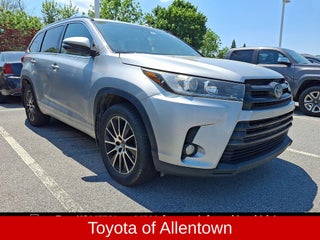 2017 Toyota Highlander SE