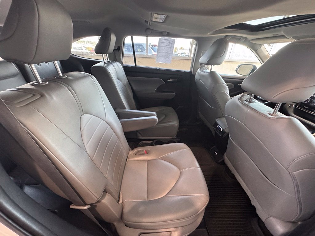 2023 Toyota Highlander XLE