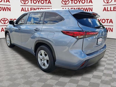 2023 Toyota Highlander LE