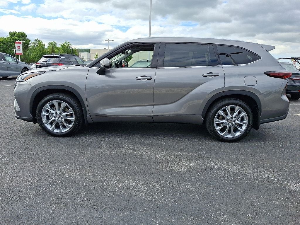 2026 Toyota Highlander Limited