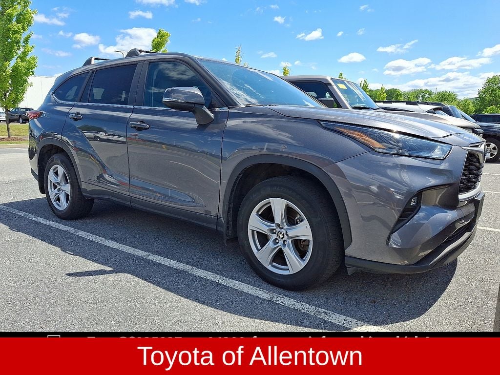 2023 Toyota Highlander LE