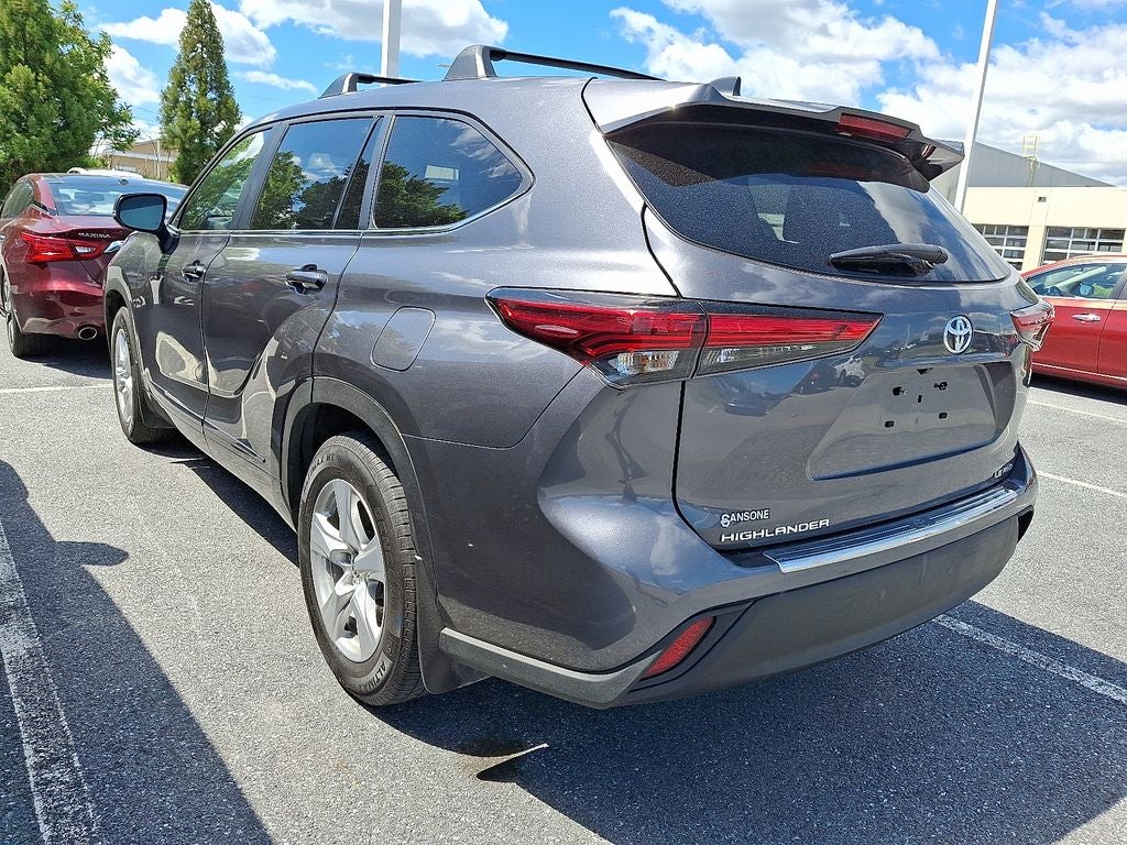 2023 Toyota Highlander LE