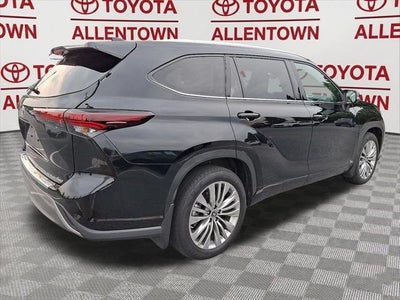 2024 Toyota Highlander Platinum