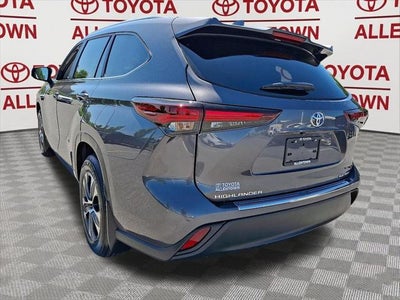 2024 Toyota Highlander XLE