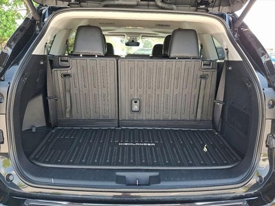 2024 Toyota HIGHLANDER XLE