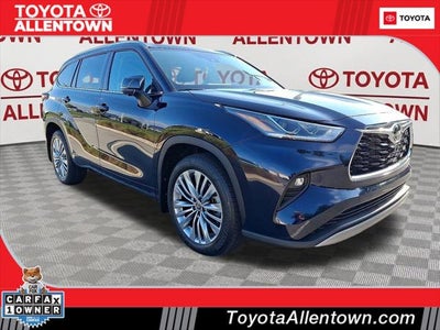2025 Toyota Highlander Platinum