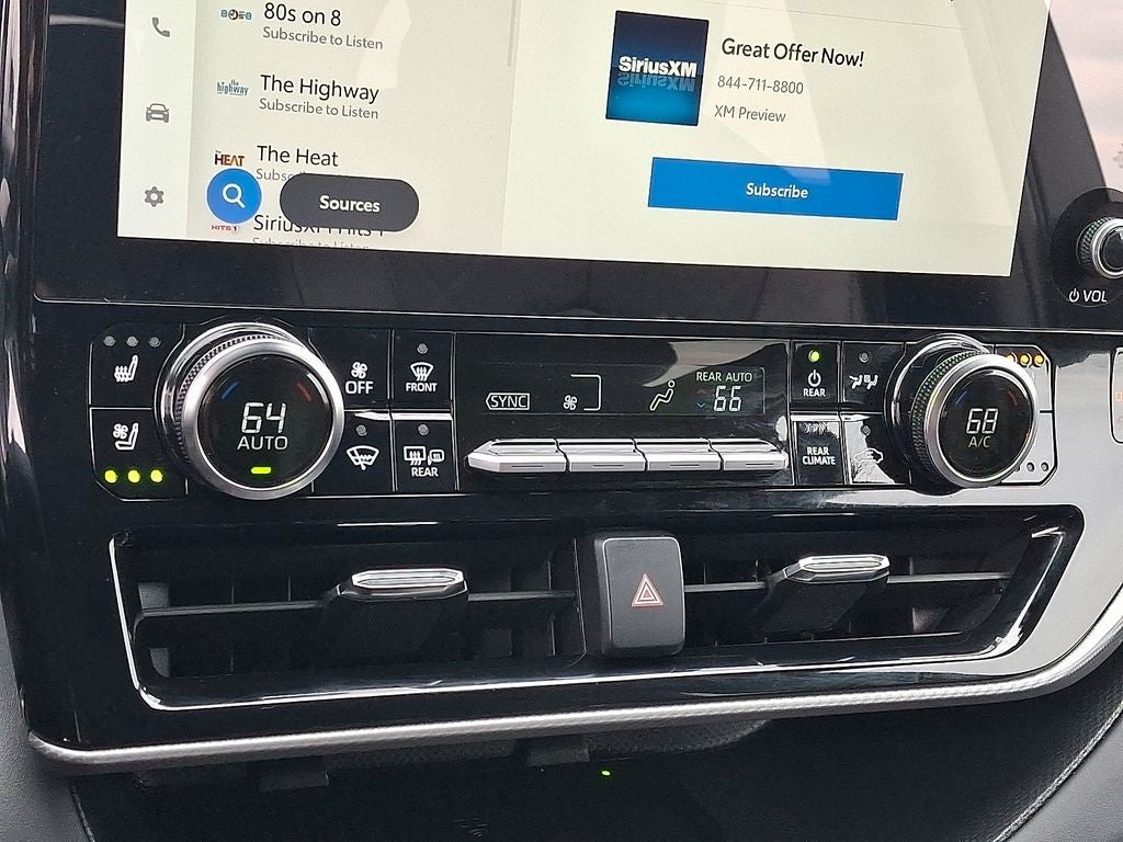 2025 Toyota Highlander Platinum
