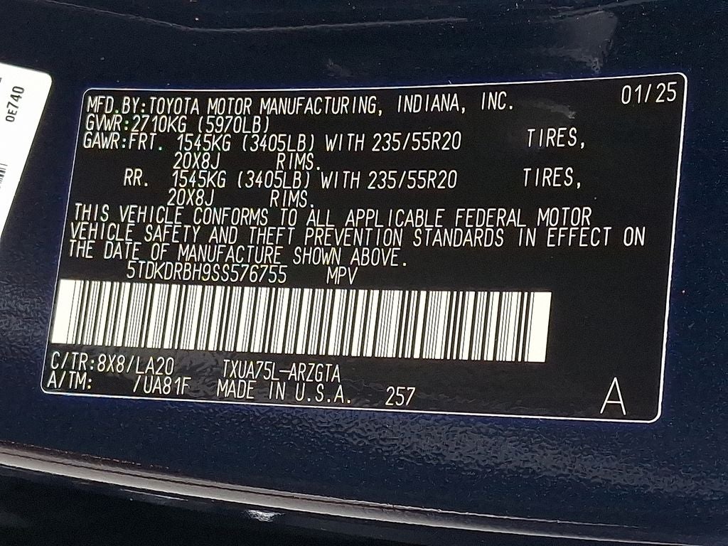 2025 Toyota Highlander Platinum