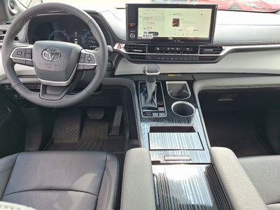 2026 Toyota Sienna XSE