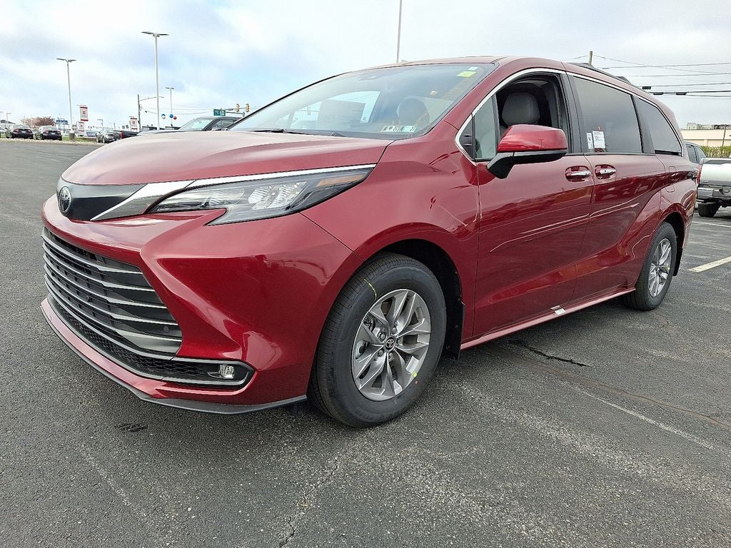 2026 Toyota Sienna XLE