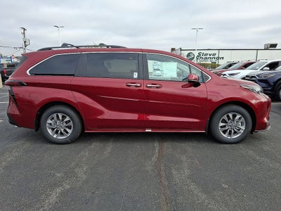 2026 Toyota Sienna XLE