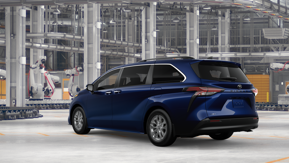 2026 Toyota Sienna XLE
