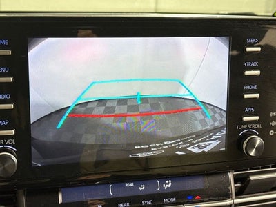2022 Toyota Sienna XLE 8 Passenger