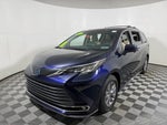 2022 Toyota Sienna XLE 8 Passenger