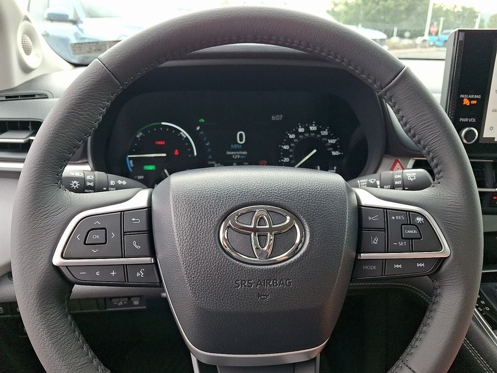 2026 Toyota Sienna XLE 7 Passenger