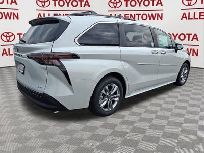 2026 Toyota Sienna XLE 7 Passenger