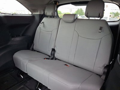 2026 Toyota Sienna XLE 7 Passenger