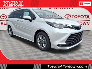 2026 Toyota Sienna XLE 7 Passenger