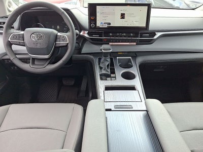 2026 Toyota Sienna XLE