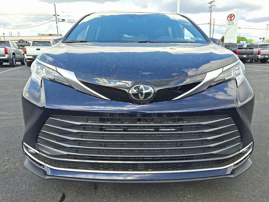 2026 Toyota Sienna Limited