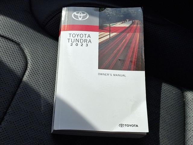 2023 Toyota TUNDRA 4X4 SR5